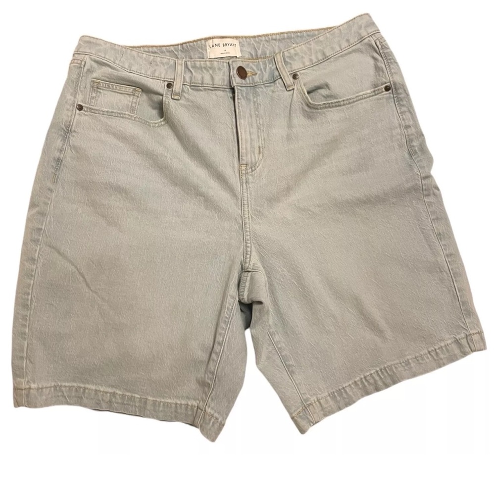 LANE BRYANT Womens Jean Shorts Size 14 Light Wash Super Soft Bermuda Bottoms
